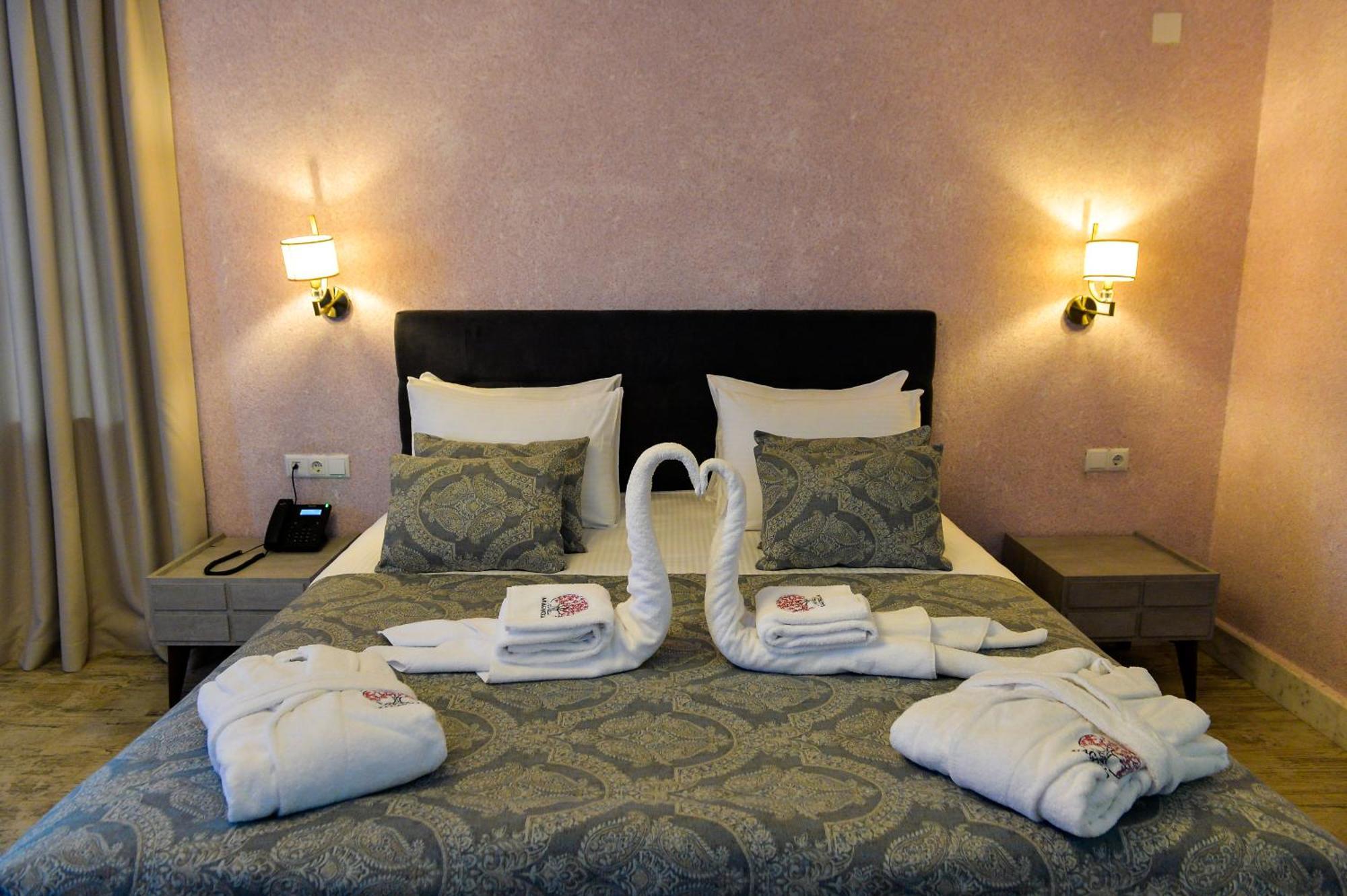 קוטאיסי Hotel Magnolia In The City Centre מראה חיצוני תמונה